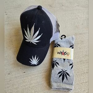NWT Hat & Socks